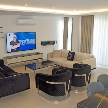 Robin Sky Villa